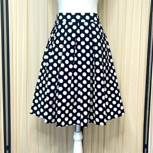EUC- A-LINE HIGH WAISTED POLKA DOT SKIRT SIZE SMALL